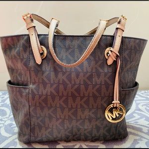 Michael Kors Medium MK Purse
